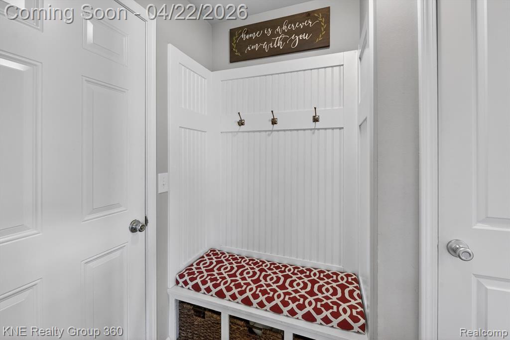 2743 Au Gres River Drive, Fowlerville, MI, 48836