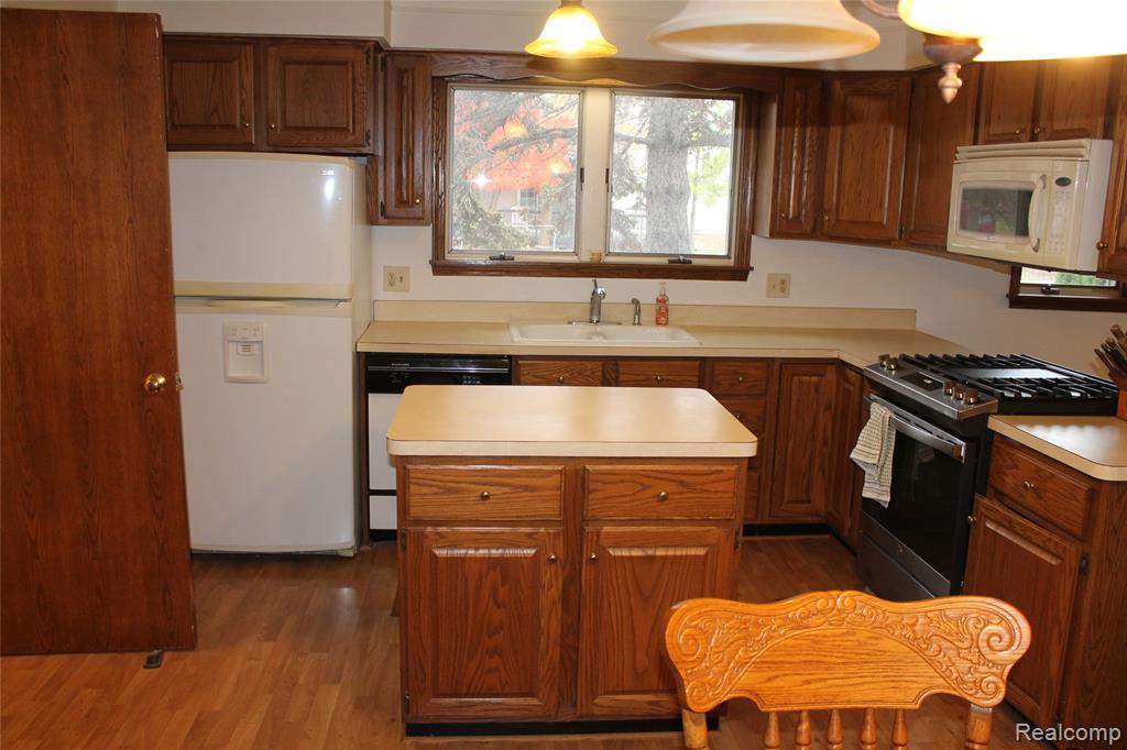 4986 Jackson Street, Trenton, MI 48183 — Photo 16