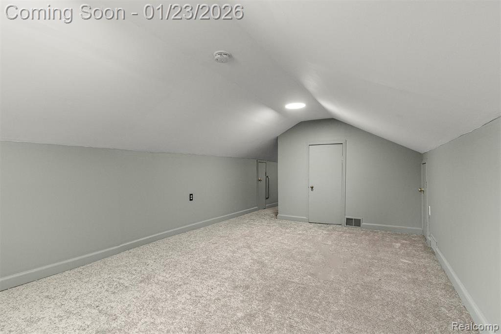 5903 N Silvery Lane, Dearborn Heights, MI 48127 — Photo 29