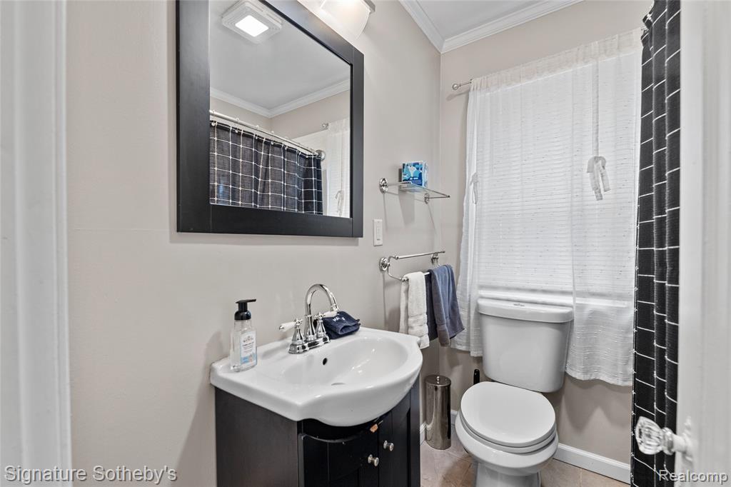 674 E Webster Street, Ferndale, MI 48220 — Photo 15