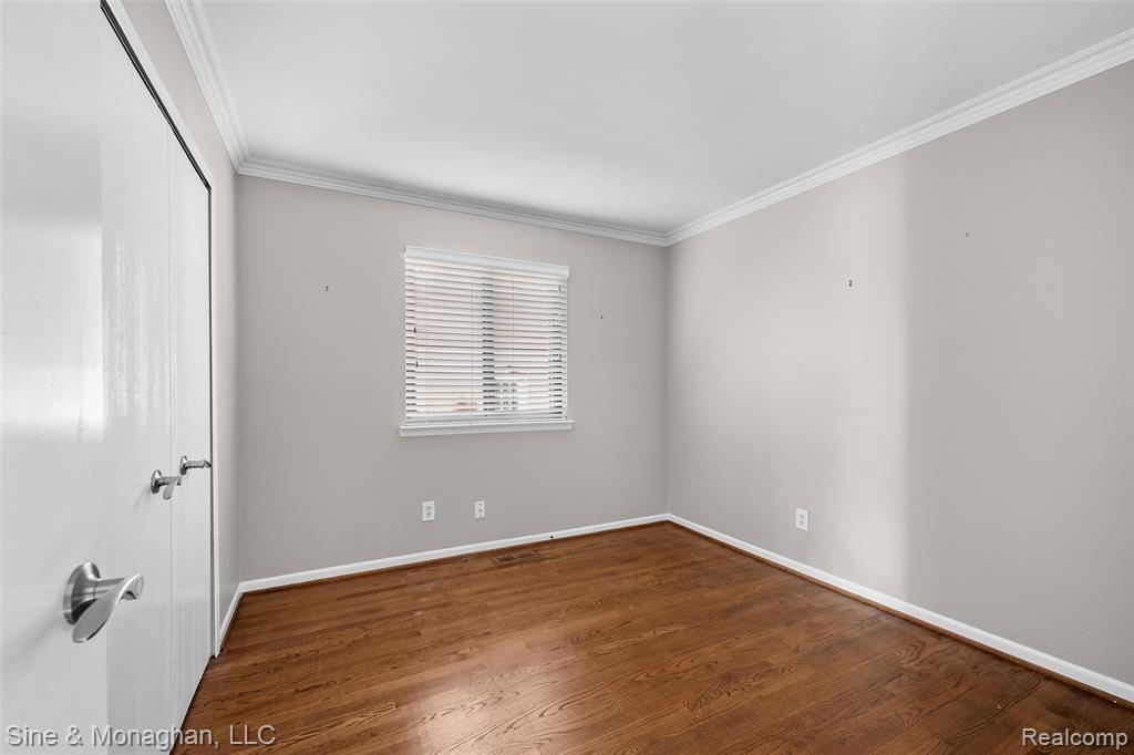 4419 Robinwood Avenue, Royal Oak, MI 48073 — Photo 18
