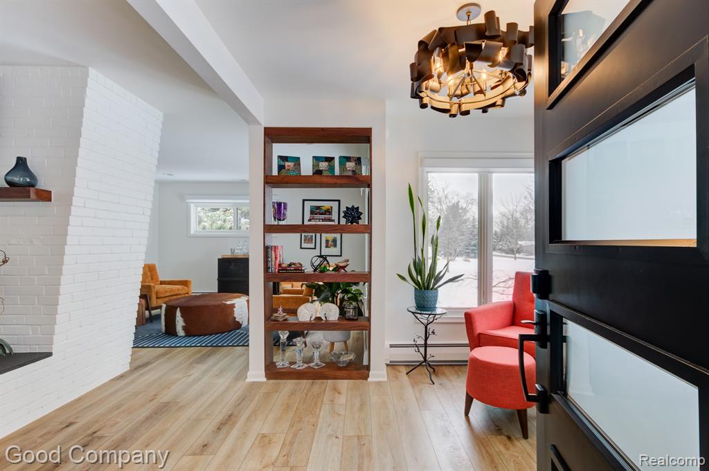 805 N Pemberton Road, Bloomfield Hills, MI 48302 — Photo 4