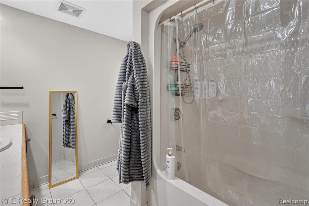 407 Center Street, Clio, MI 48420 — Photo 27