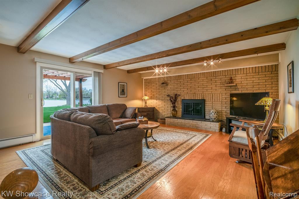 9145 SANDY RIDGE Drive, White Lake, MI — Photo 13