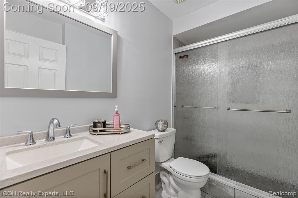 47367 Cherry Valley Drive, Macomb, MI 48044 — Photo 25
