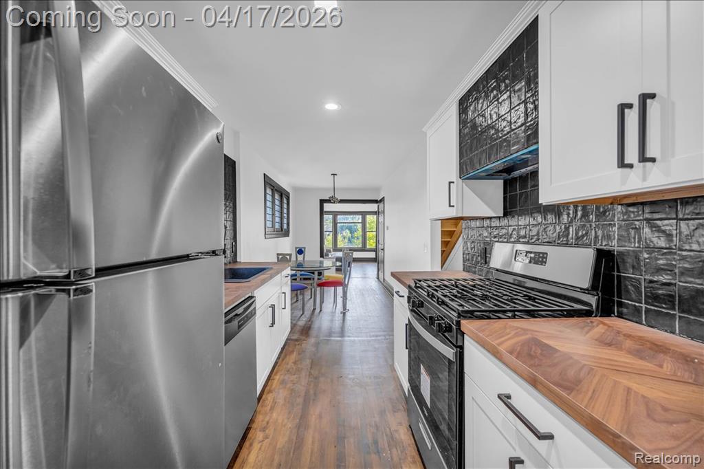 1759 Parker Street, Detroit, MI 48214 — Photo 16