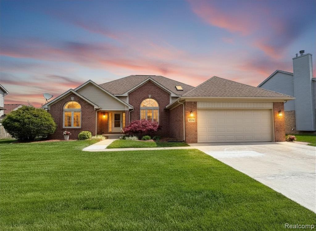 23601 Oakleigh Avenue, Woodhaven, MI 48183 — front exterior