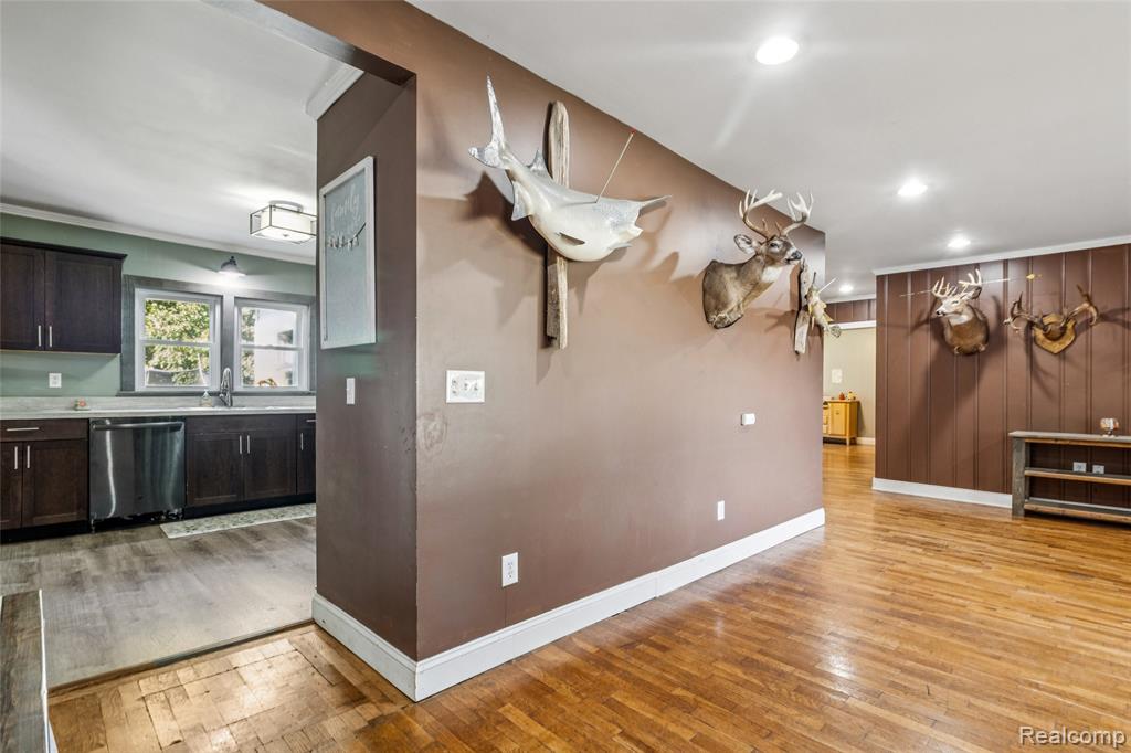 111 N Ann Street, Byron, MI 48418 — Photo 9