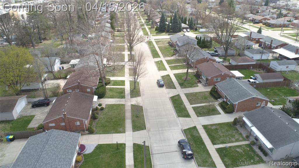 29361 Mark Avenue, Madison Heights, MI 48071 — Photo 35