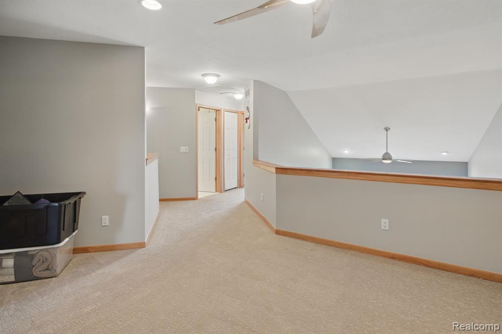 5496 GREENWAY Drive, 48, Trenton, MI 48183 — Photo 24