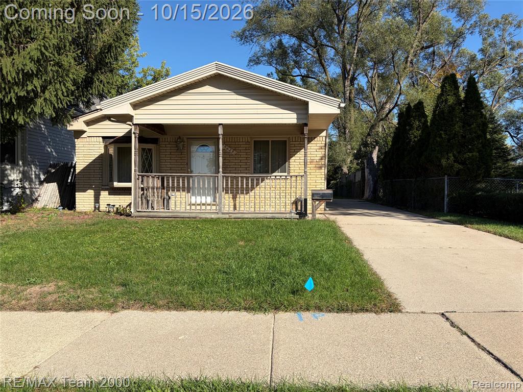 5625 Polk Street, Dearborn Heights, MI 48125