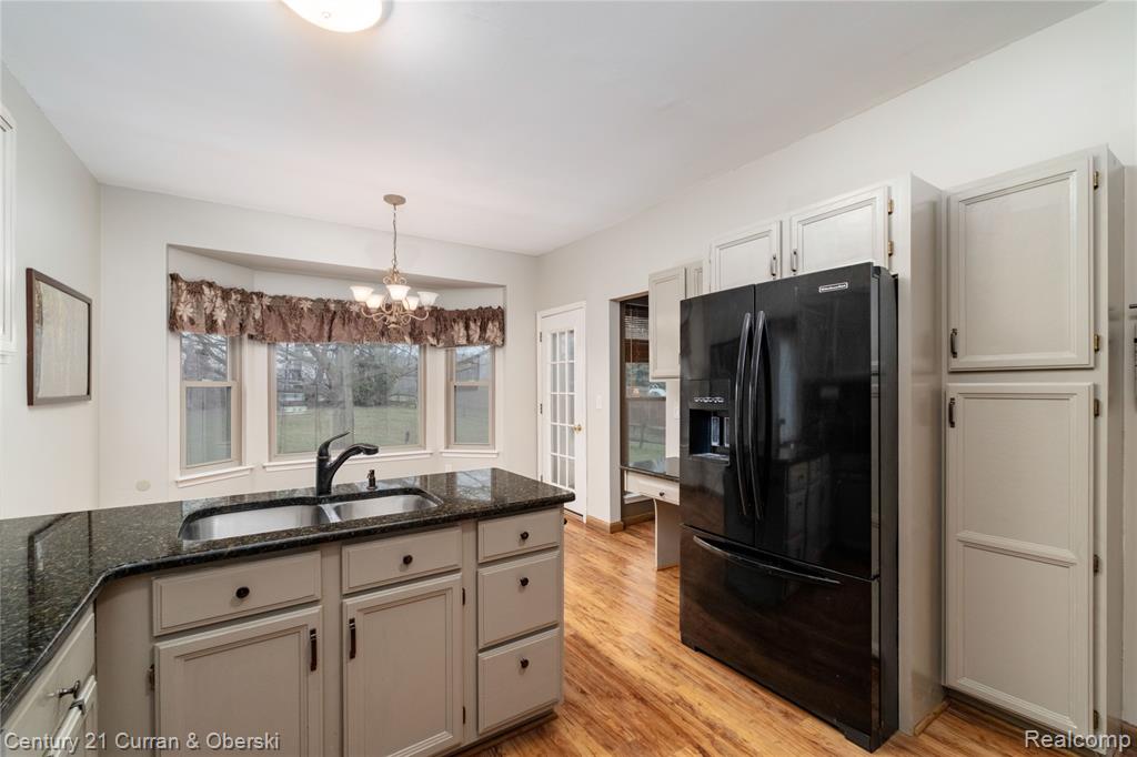 3888 Palisades Boulevard, Ypsilanti, MI 48197 — Photo 15