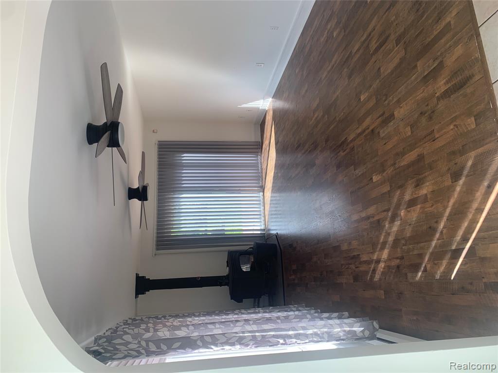 7038 E Coldwater Road, Davison, MI 48423 — Photo 9
