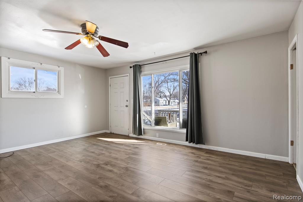 8208 OAK Street, Taylor, MI — Photo 13