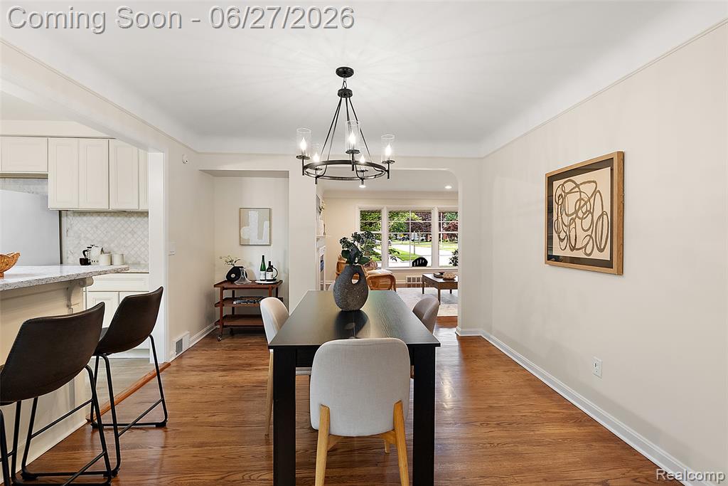 21235 River Road, Grosse Pointe Woods, MI 48236 — Photo 9