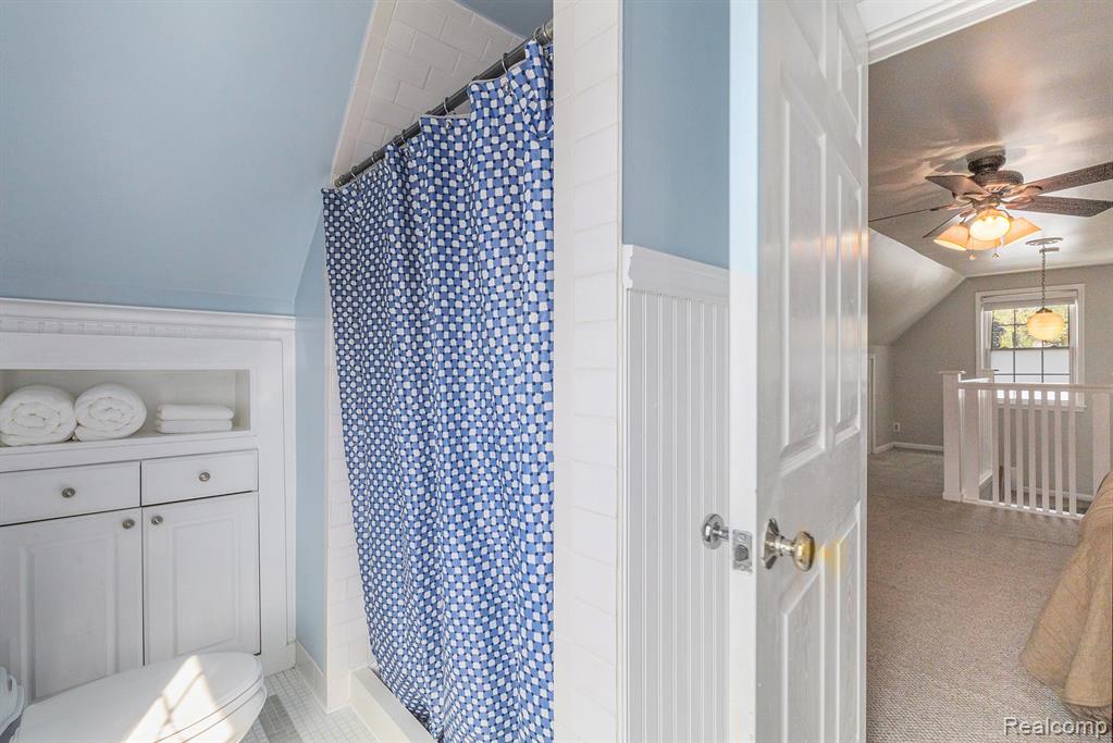 915 N Altadena Avenue, Royal Oak, MI 48067 — Photo 14