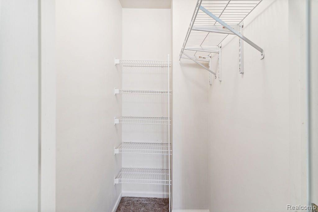 41446 REDMOND, Clinton Twp, MI 48038 — Photo 15