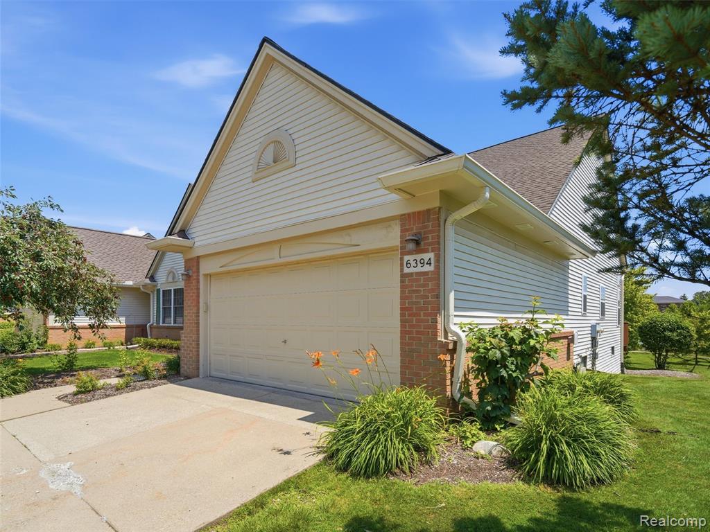 6394 Heron Park Way, Clarkston, MI — Photo 46