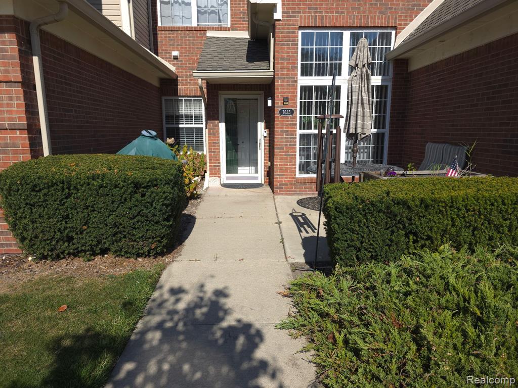 7635 Ambassador Drive, Shelby Twp, MI 48316 — Photo 3