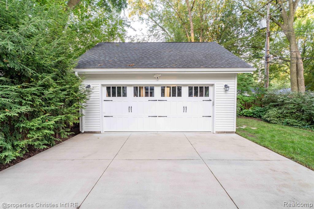 607 Knowles Street, Royal Oak, MI 48067 — Photo 30