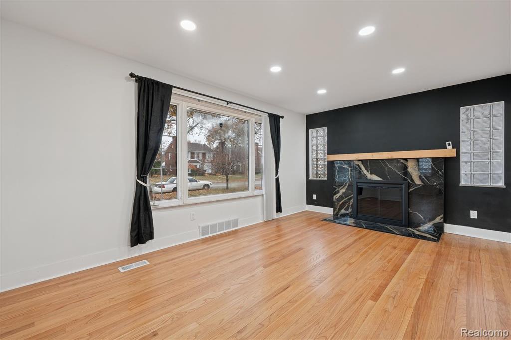 16891 Avon Avenue, Detroit, MI 48219 — Photo 5