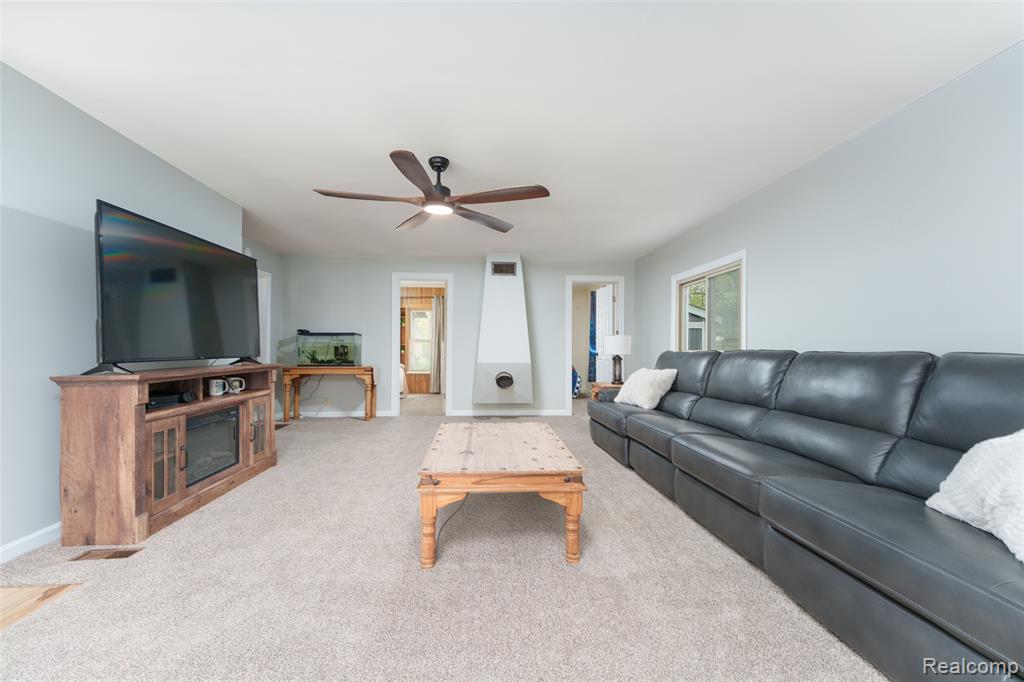 7490 Noahs Landing, Gregory, MI 48137 — Photo 14