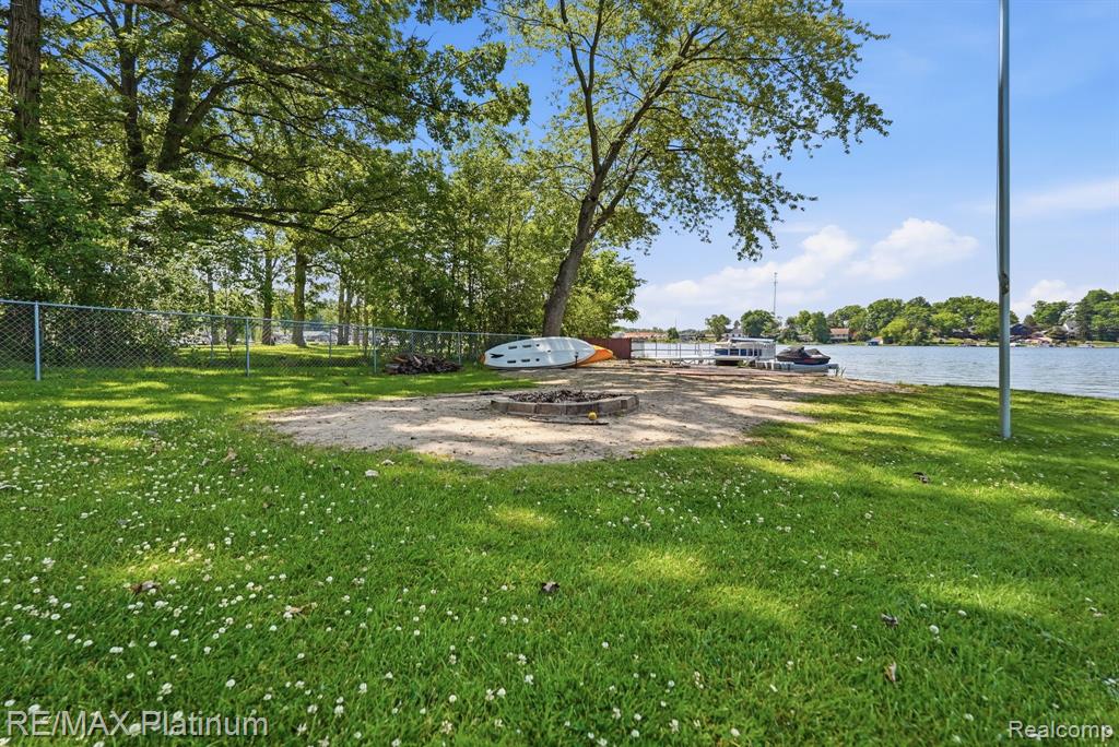 1612 S Hughes Road, Brighton, MI 48114 — Photo 29