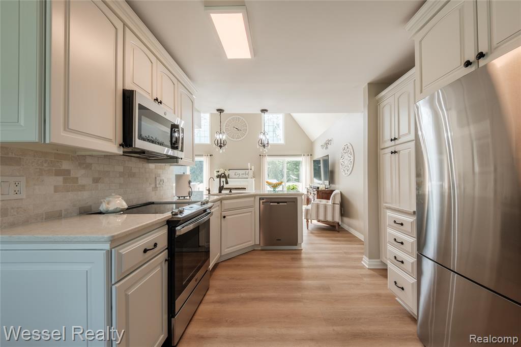 61615 CETNOR Court, Washington, MI — Photo 24
