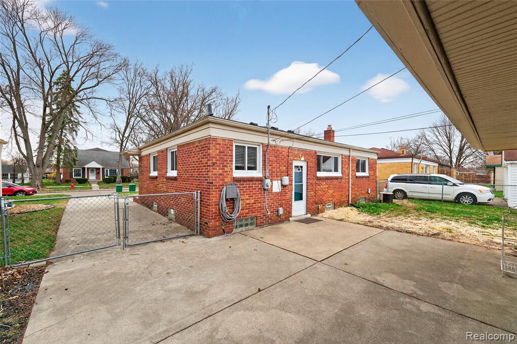 33225 Florence Street, Garden City, MI — Photo 31