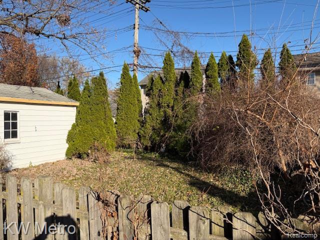 Vacant Hillview N Hillview, Roseville, MI 48066 — Photo 8