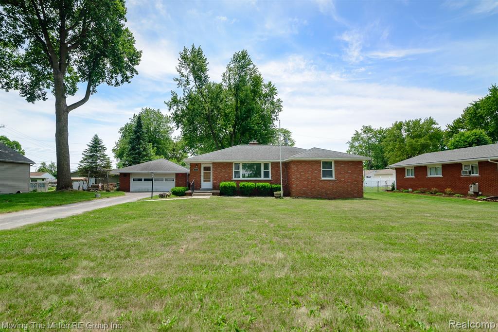 57 W Spencer Street, Van Buren, MI 48111 — Photo 27