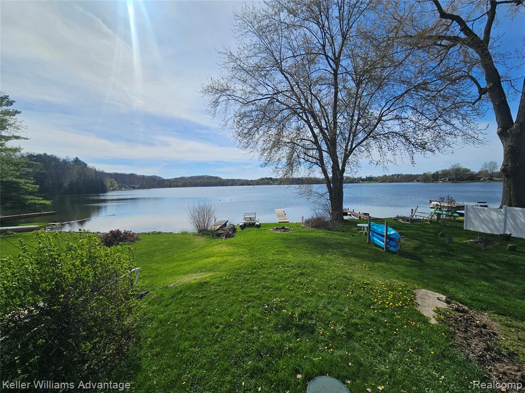 2219 Gray Road, Lapeer, MI 48446 — Photo 4