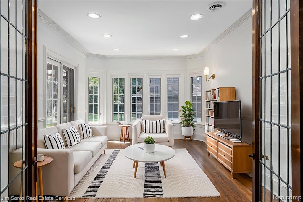 921 Berkshire Road, Grosse Pointe Park, MI 48230 — Photo 20