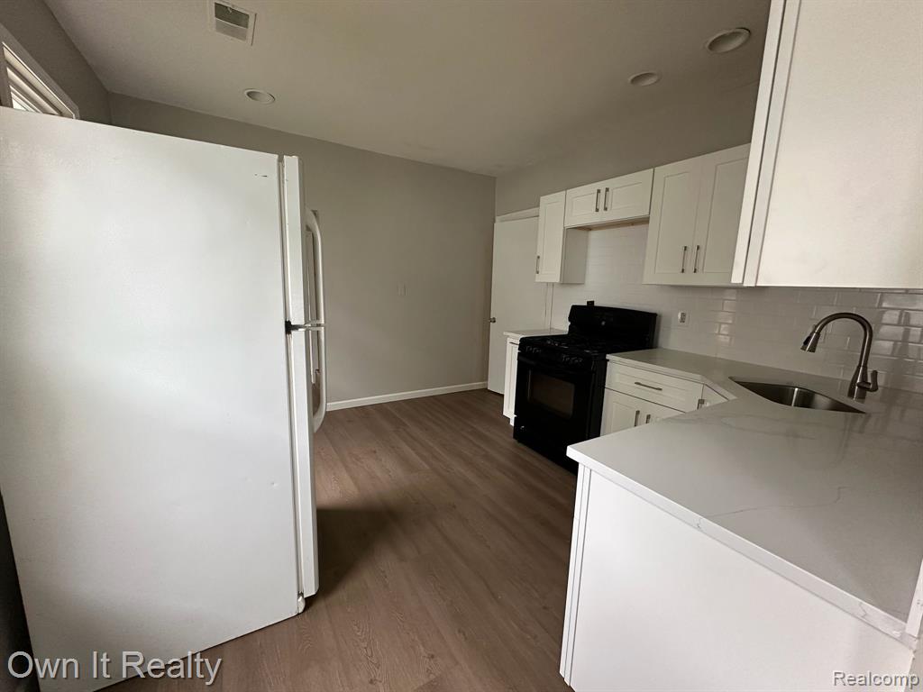 56 Oak Street, River Rouge, MI 48218 — Photo 5