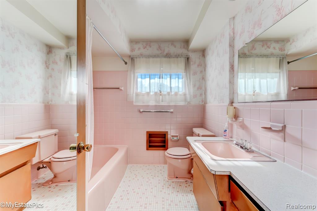 1432 ROOSEVELT, Ypsilanti, MI 48197 — Photo 15