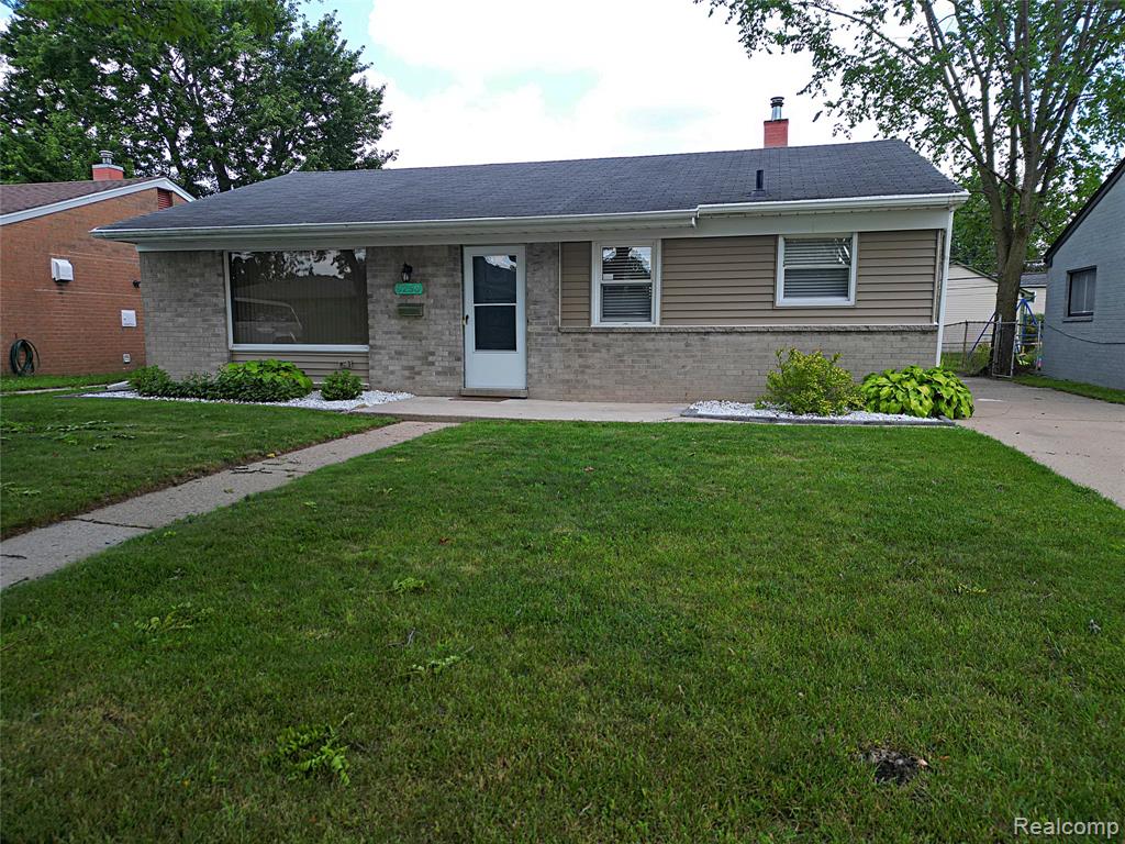 8250 N Henry Ruff Road, Westland, MI — Photo 7