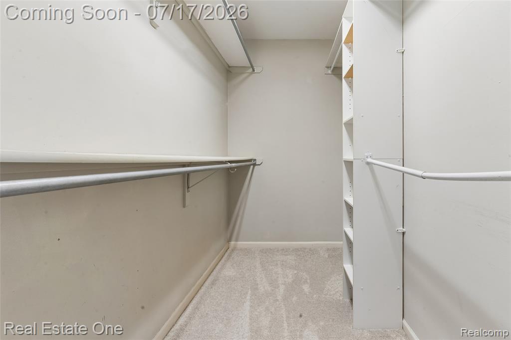 763 Whitney Drive, Rochester Hills, MI 48307 — Photo 16