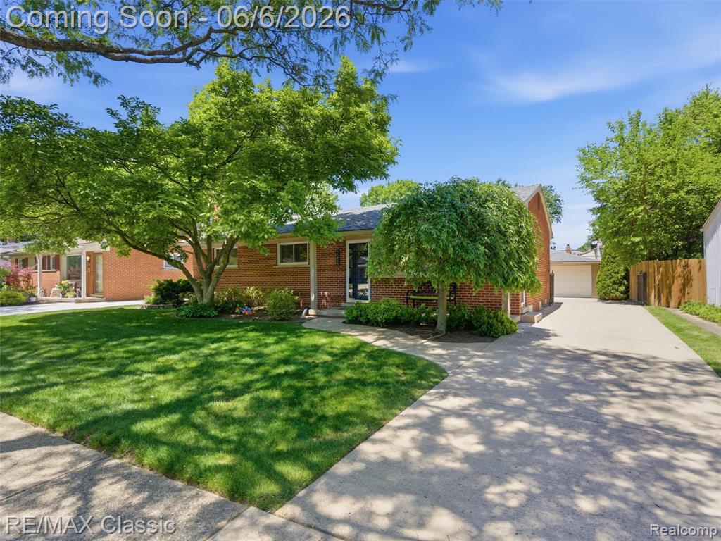 41020 Greenbriar Lane, Plymouth, MI 48170 — Photo 41