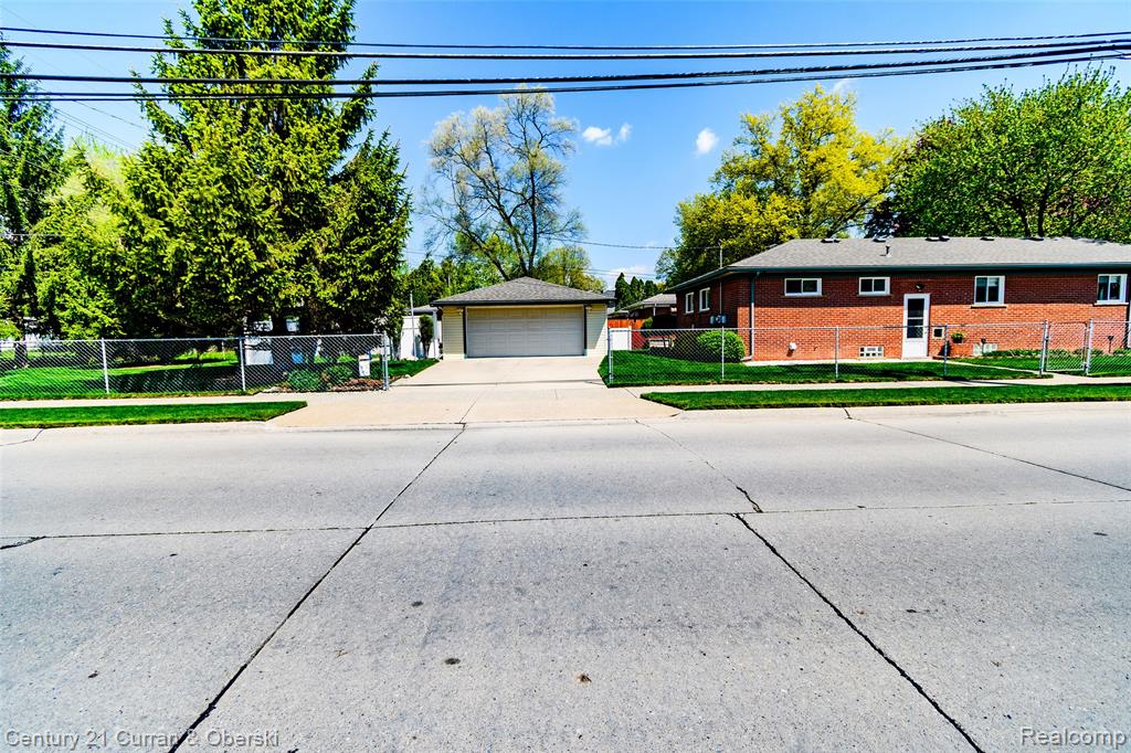 4218 Pardee Avenue, Dearborn Heights, MI 48125 — Photo 41