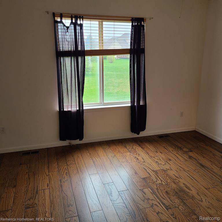 497 LILLY VIEW Court, 48, Howell, MI 48843 — Photo 9