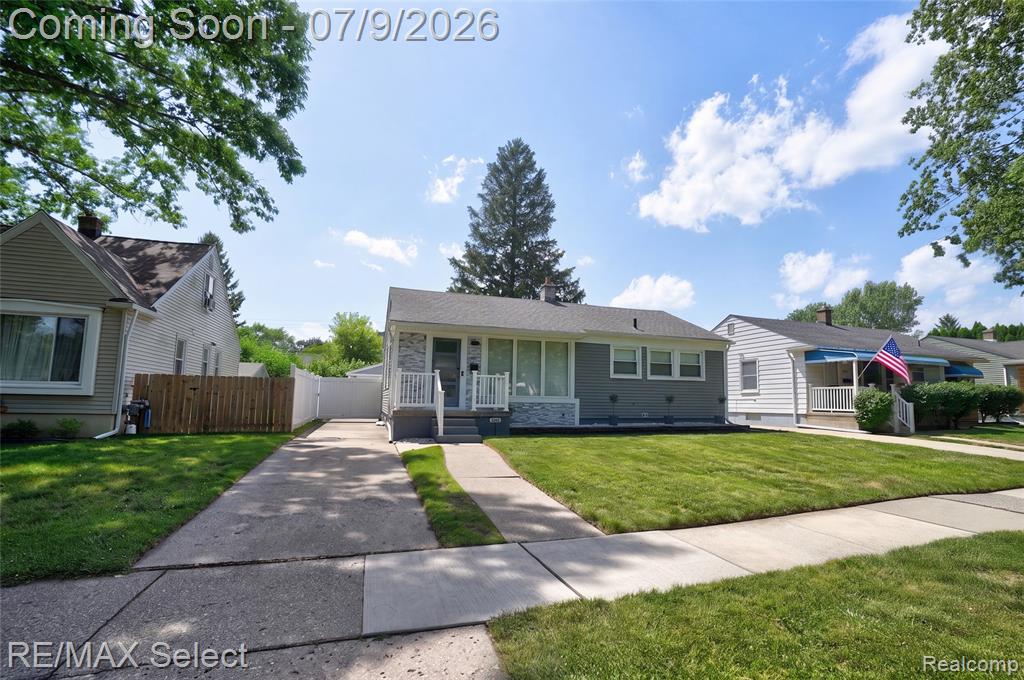 609 N Connecticut Avenue, Royal Oak, MI 48067 — Photo 2