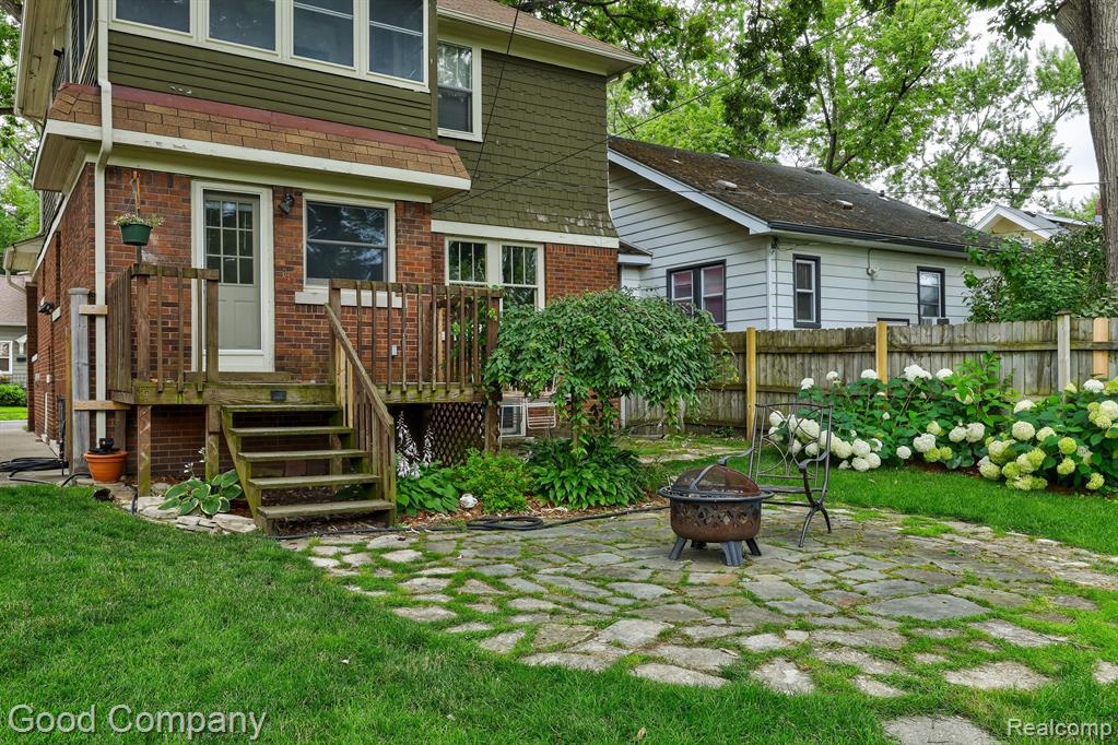 714 W HAZELHURST Street, Ferndale, MI 48220 — Photo 39