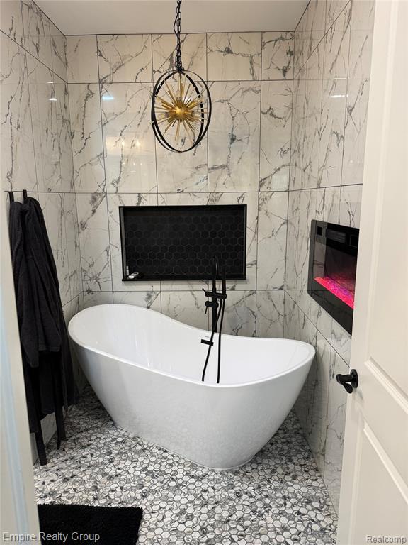7608 Brookdale Court, Brighton, MI 48116 — Photo 18