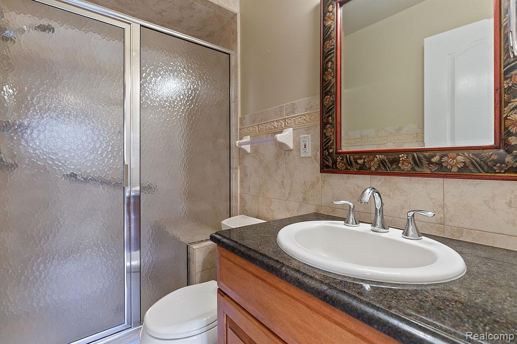 40608 MELODY Court, Clinton Twp, MI 48038 — Photo 16