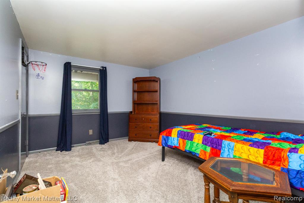 7505 Falling Leaf Court, Flushing, MI 48433 — Photo 22