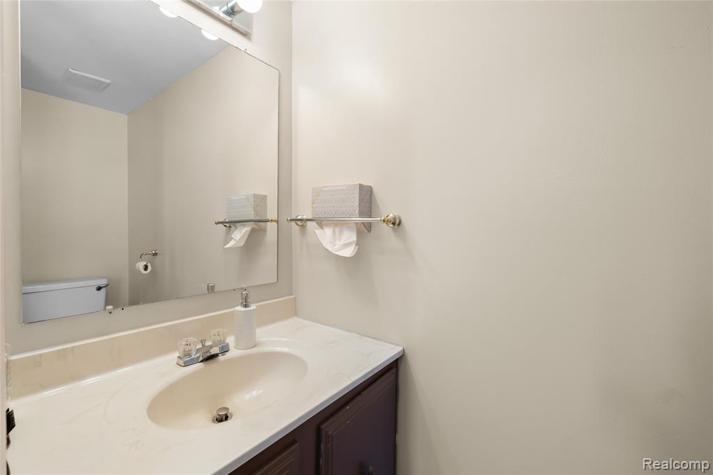 1152 Heritage Drive, Canton, MI 48188 — Photo 18