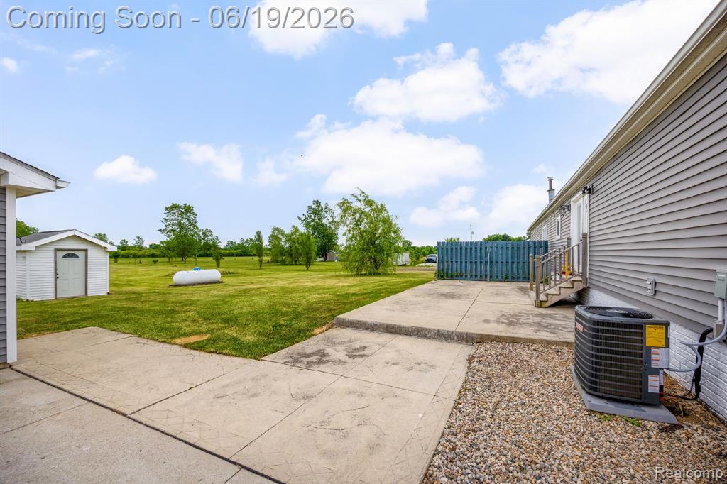 7860 War Road, Newport, MI 48166 — Photo 7