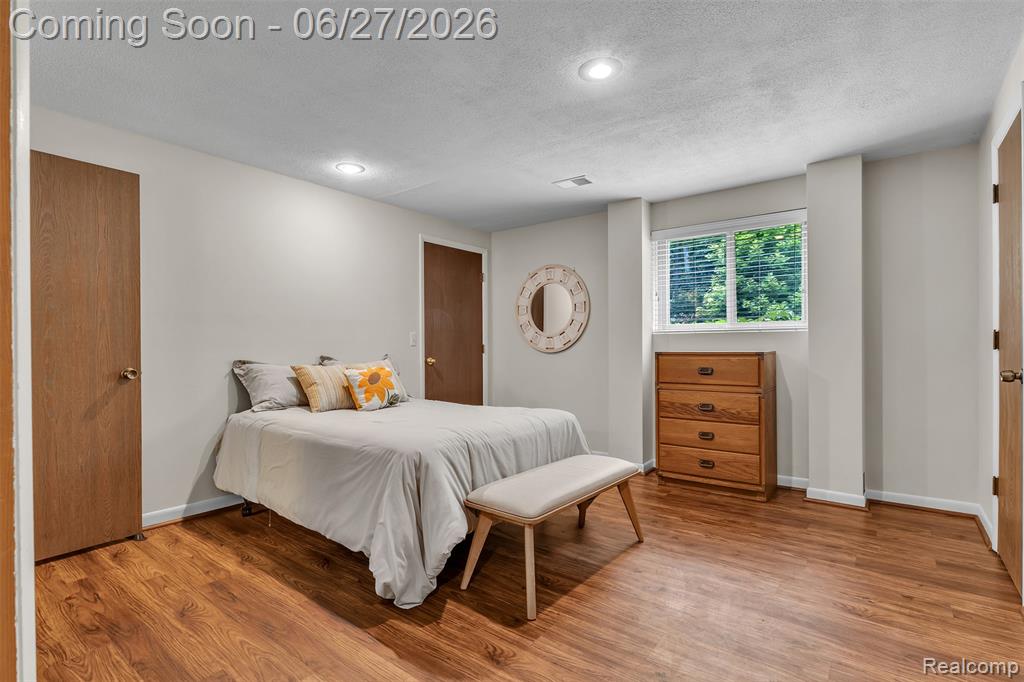 2276 Webster Park Drive, Howell, MI 48843 — Photo 47