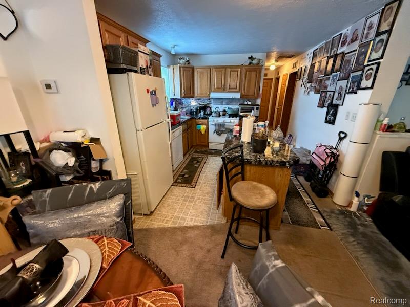 4052 Howe Road, Wayne, MI 48184 — Photo 4