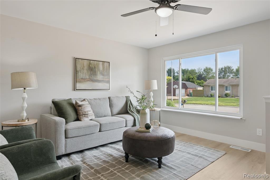 10124 Hamilton Street, Van Buren, MI 48111 — Photo 2